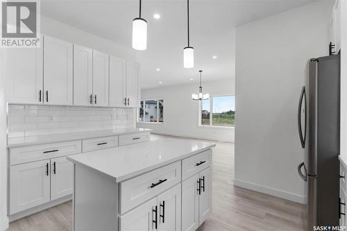 368 Barrett Street, Saskatoon, SK - Indoor Photo Showing Kitchen With Upgraded Kitchen