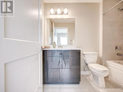 416 - 470 Gordon Krantz Avenue, Milton, ON - Indoor Photo Showing Bathroom