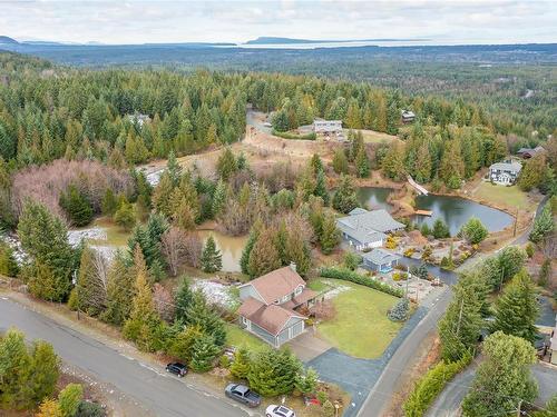 1678 Meadowood Way, Qualicum Beach, BC - Outdoor With View