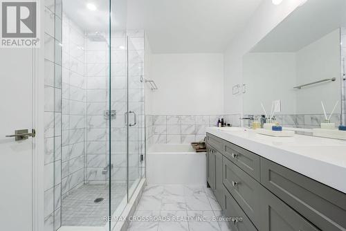 Tp10 - 621 Sheppard Avenue E, Toronto, ON - Indoor Photo Showing Bathroom