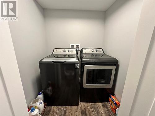 1104 104 Avenue, Dawson Creek, BC - Indoor Photo Showing Laundry Room