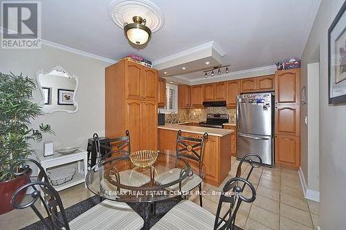 539 Brentwood Ave, Oshawa, ON - Indoor Photo Showing Dining Room