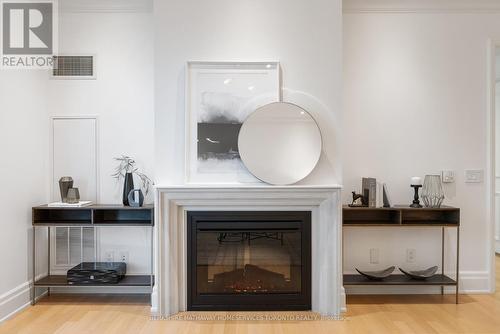 #4002 -311 Bay St, Toronto, ON - Indoor Photo Showing Living Room With Fireplace