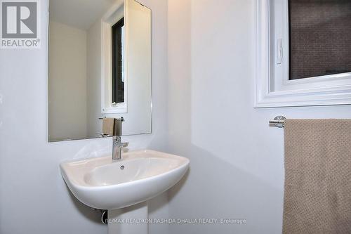 61 Seedling Cres, Whitchurch-Stouffville, ON - Indoor Photo Showing Bathroom