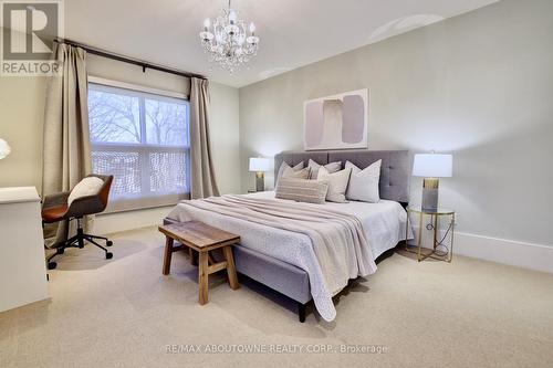 1414 Amber Crescent, Oakville, ON - Indoor Photo Showing Bedroom