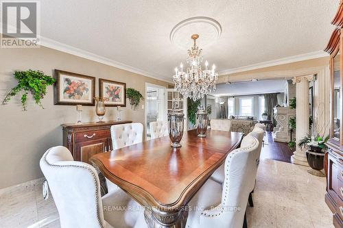 1246 Crawford Court, Oakville, ON - Indoor Photo Showing Dining Room