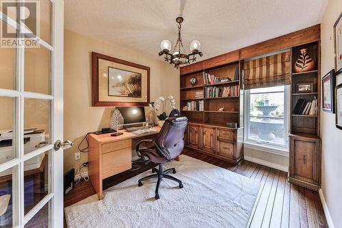 1246 Crawford Court, Oakville, ON - Indoor Photo Showing Office