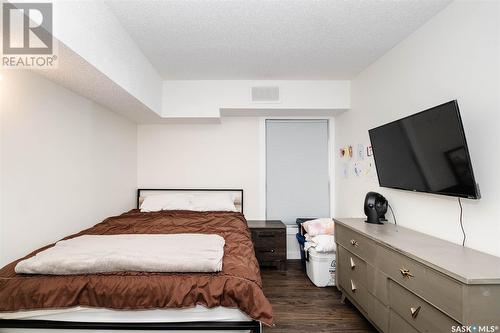194 160 Gore Place, Regina, SK - Indoor Photo Showing Bedroom