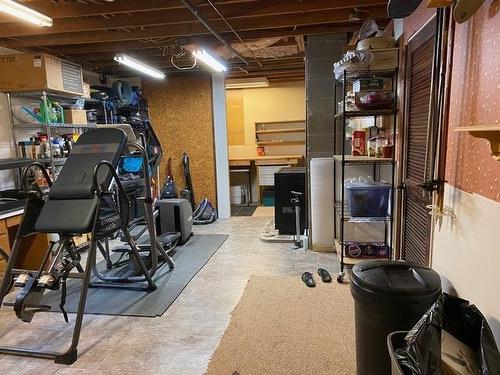 2075 Kirkup Avenue, Rossland, BC - Indoor Photo Showing Basement