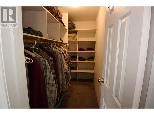 1250 Dogwood Street, Telkwa, BC - Indoor Photo Showing Bedroom