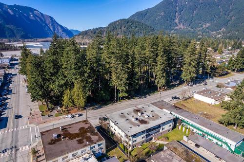 769 4Th Avenue, Hope & Area, BC - Outdoor With View