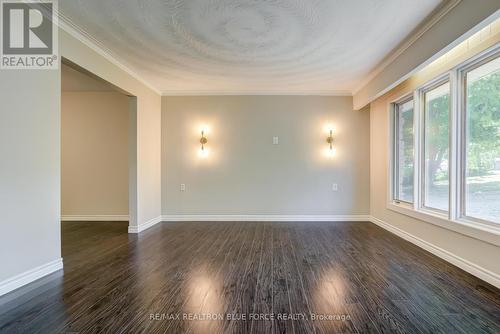 18 Kennedy Drive, Kawartha Lakes, ON - Indoor Photo Showing Other Room