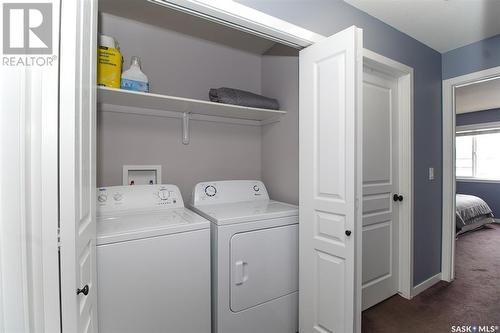 35 5004 James Hill Road, Regina, SK - Indoor Photo Showing Laundry Room