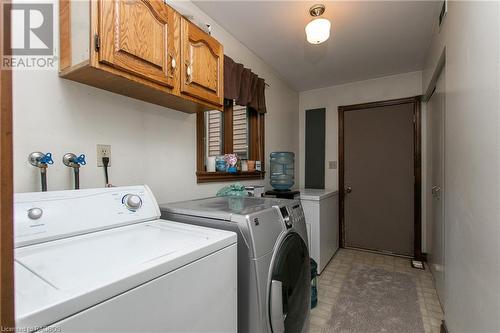 171 Carney Street, Georgian Bluffs, ON - Indoor Photo Showing Laundry Room
