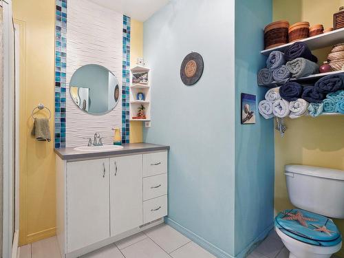 Salle de bains - 78 Rue Du Commandant, Blainville, QC - Indoor Photo Showing Bathroom