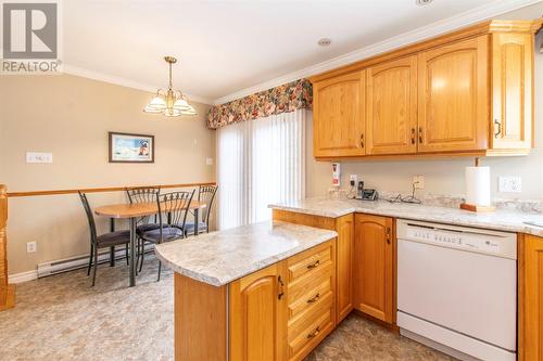 5 Falcon Place, St. John'S, NL - Indoor Photo Showing Kitchen
