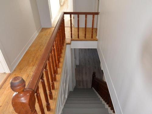 Staircase - 34 Rue Du Pont, Bedford - Ville, QC - Indoor Photo Showing Other Room