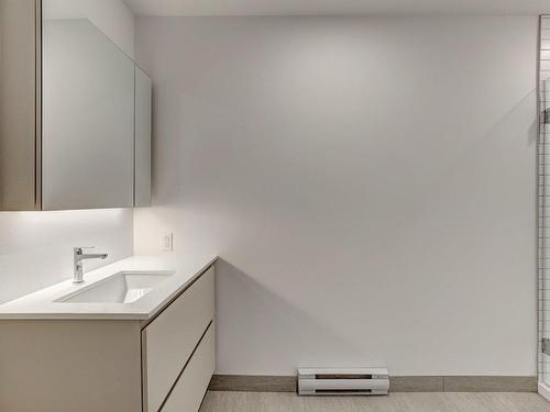 Salle de bains - 821-1150 Boul. René-Lévesque E., Montréal (Ville-Marie), QC - Indoor Photo Showing Bathroom