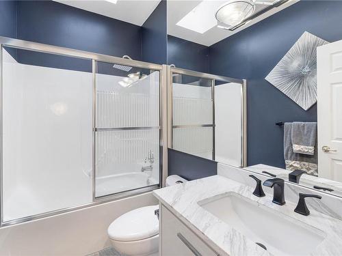 3605 Collingwood Dr, Nanoose Bay, BC - Indoor Photo Showing Bathroom