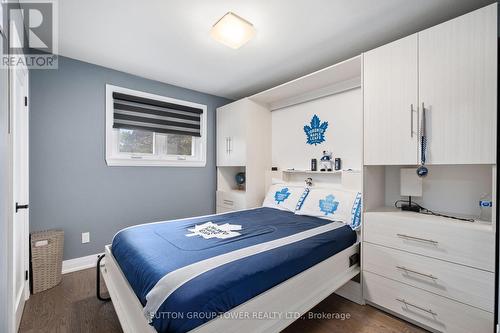 40 Lamberton Blvd, Toronto, ON - Indoor Photo Showing Bedroom
