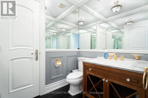 816 Meadow Wood Rd, Mississauga, ON - Indoor Photo Showing Bathroom