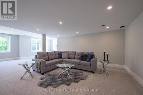 157 Windermere Road, London, ON - Indoor Photo Showing Living Room