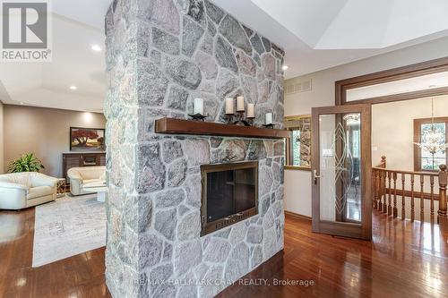 21 Tecumseth Heights Drive, New Tecumseth, ON - Indoor With Fireplace