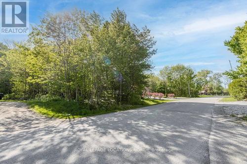 211 Robins Point Road, Tay, ON 
