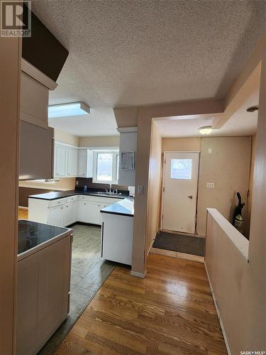 707 Grey Avenue, Grenfell, SK - Indoor Photo Showing Kitchen