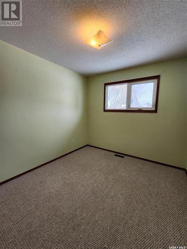 707 Grey Avenue, Grenfell, SK - Indoor Photo Showing Other Room