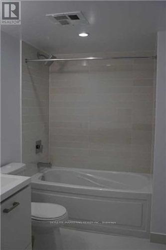 1410 - 87 Peter Street, Toronto, ON - Indoor Photo Showing Bathroom