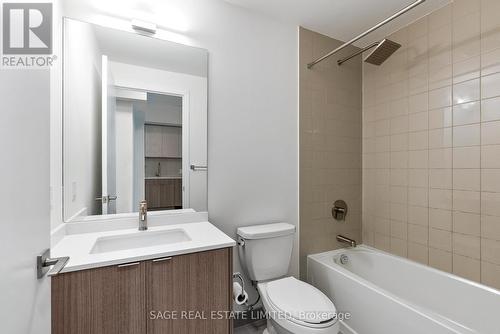 #205 -840 St.Clair Ave W, Toronto, ON - Indoor Photo Showing Bathroom