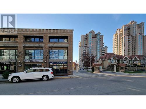 1180 Sunset Drive Unit# 102, Kelowna, BC 