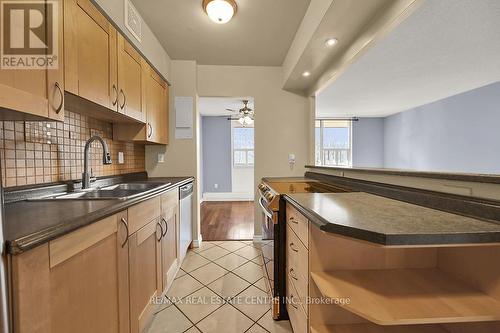 #606 -1964 Main St W, Hamilton, ON - Indoor Photo Showing Kitchen With Double Sink