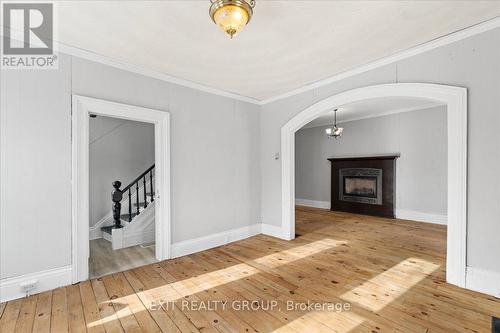 18 Stone Street, Belleville, ON - Indoor With Fireplace