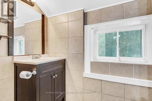 6005 County Rd 41, Stone Mills, ON - Indoor Photo Showing Bathroom
