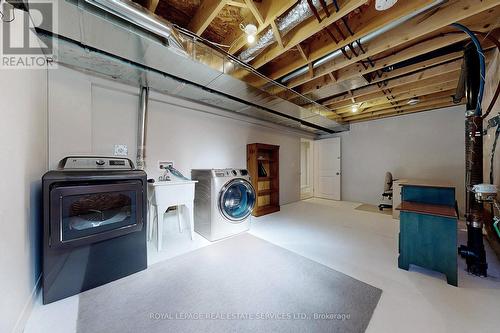 22 Bounty Ave S, Thorold, ON - Indoor Photo Showing Other Room