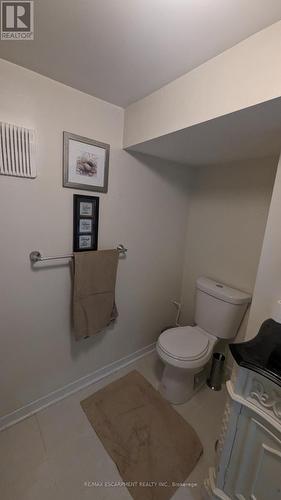 Lower - 852 Modlin Road, Pickering, ON - Indoor Photo Showing Bathroom