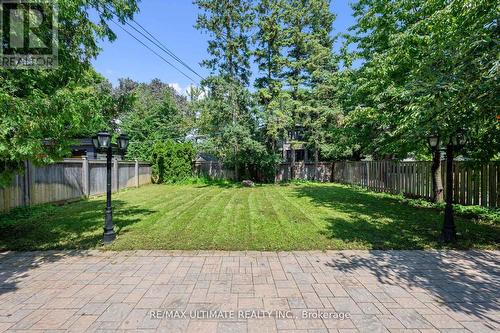 242 Parkview Ave, Toronto, ON - Outdoor