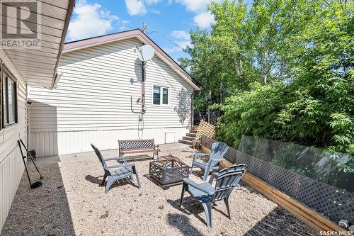 1512 7Th Avenue, Regina Beach, SK - Outdoor With Deck Patio Veranda With Exterior