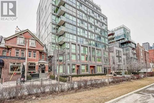 #1001 -508 Wellington St W, Toronto, ON - Outdoor With Facade