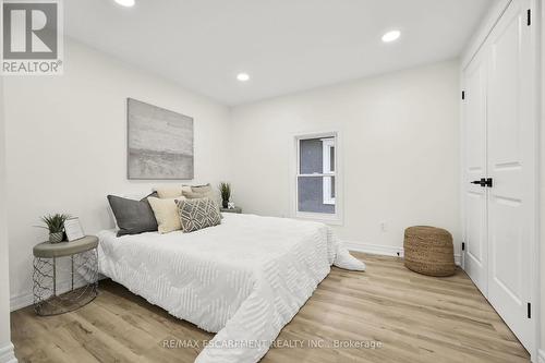 122 State Street, Welland, ON - Indoor Photo Showing Bedroom
