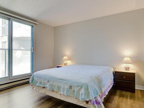 Master bedroom - 702-1625 Av. Lincoln, Montréal (Ville-Marie), QC - Indoor Photo Showing Bedroom