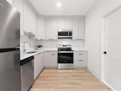 1169 Spirit Crt, Langford, BC - Indoor Photo Showing Kitchen With Upgraded Kitchen