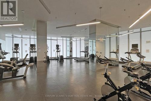 #808 -12 York St, Toronto, ON - Indoor Photo Showing Gym Room
