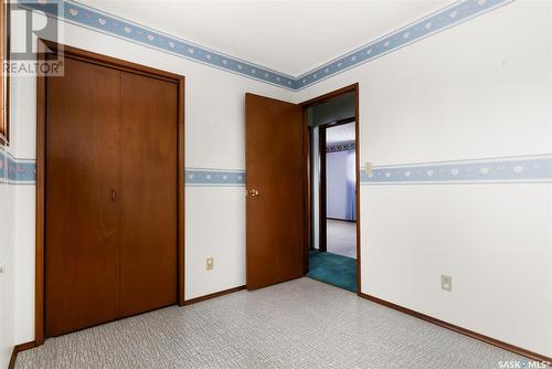 801 Robison Street, Indian Head, SK - Indoor Photo Showing Other Room