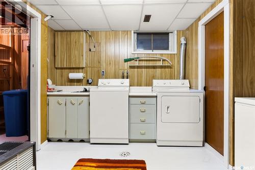 801 Robison Street, Indian Head, SK - Indoor Photo Showing Laundry Room
