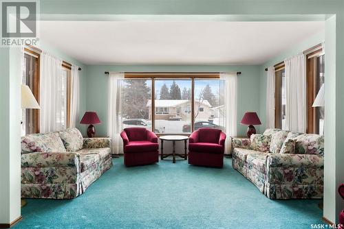 801 Robison Street, Indian Head, SK - Indoor Photo Showing Living Room