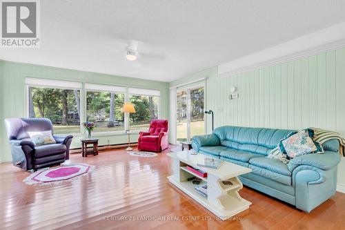 86 Caverly Lane, Marmora And Lake, ON - Indoor Photo Showing Living Room