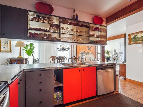 Cuisine - 815 Rue Riverside, Saint-Lambert, QC - Indoor Photo Showing Kitchen With Double Sink